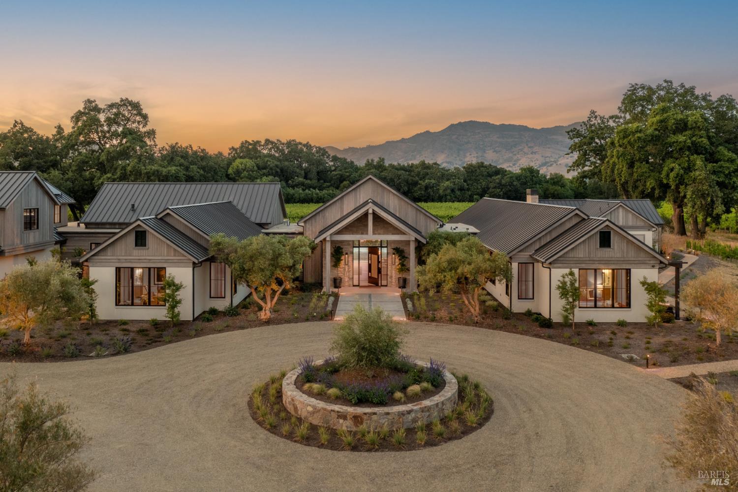5434 Trubody Ln