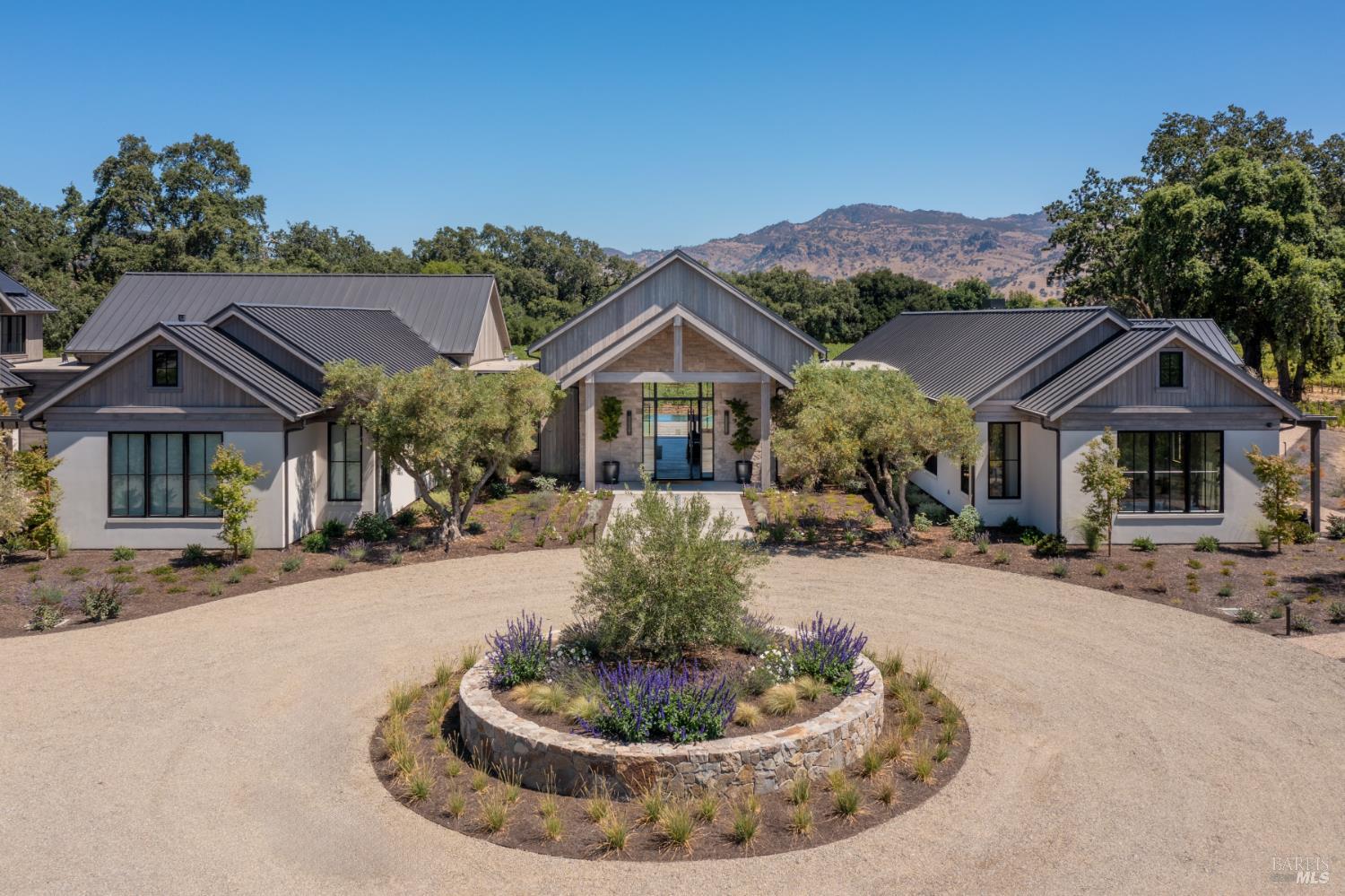 5434 Trubody Ln