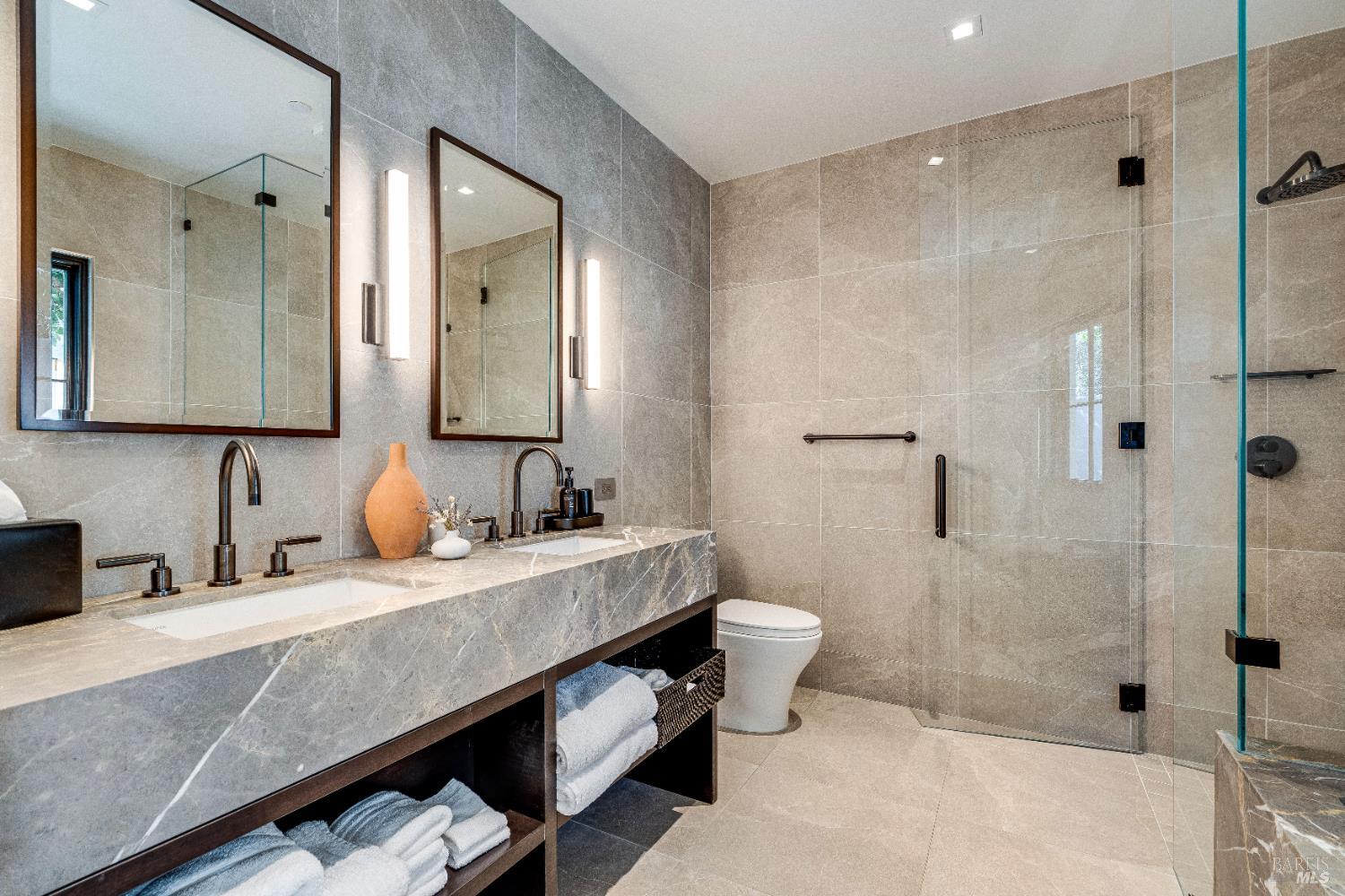 202 Auberge Path