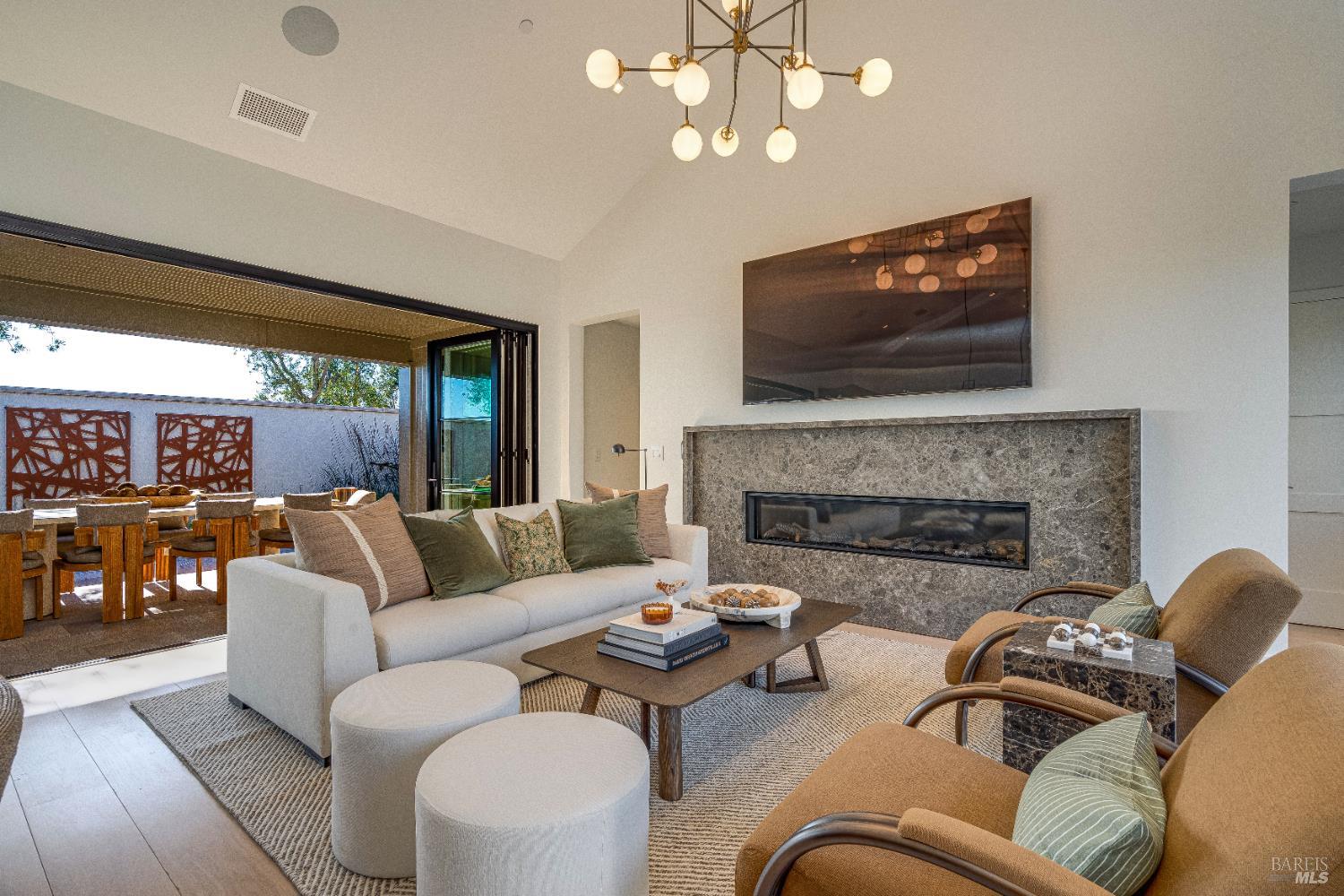 202 Auberge Path