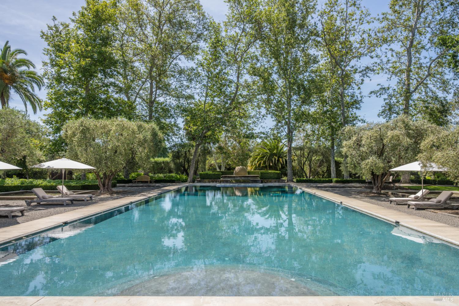 900 Rutherford Road