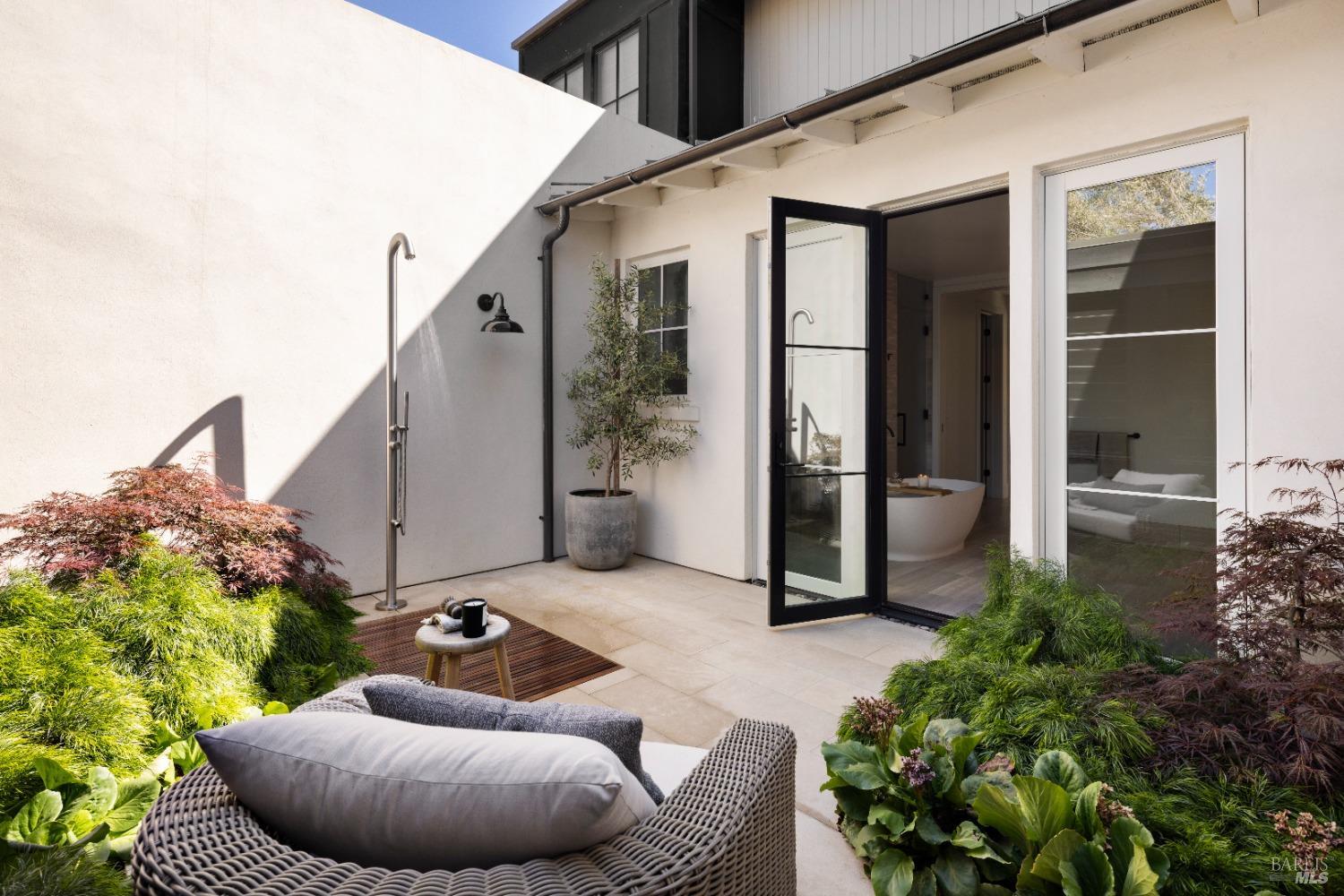 206 Auberge Path Unit: #11