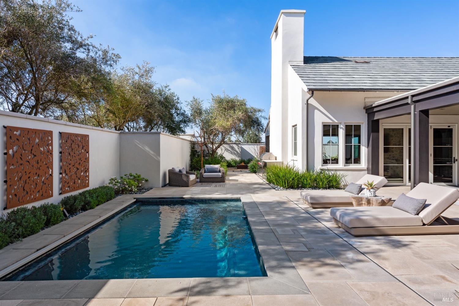 206 Auberge Path Unit: #11