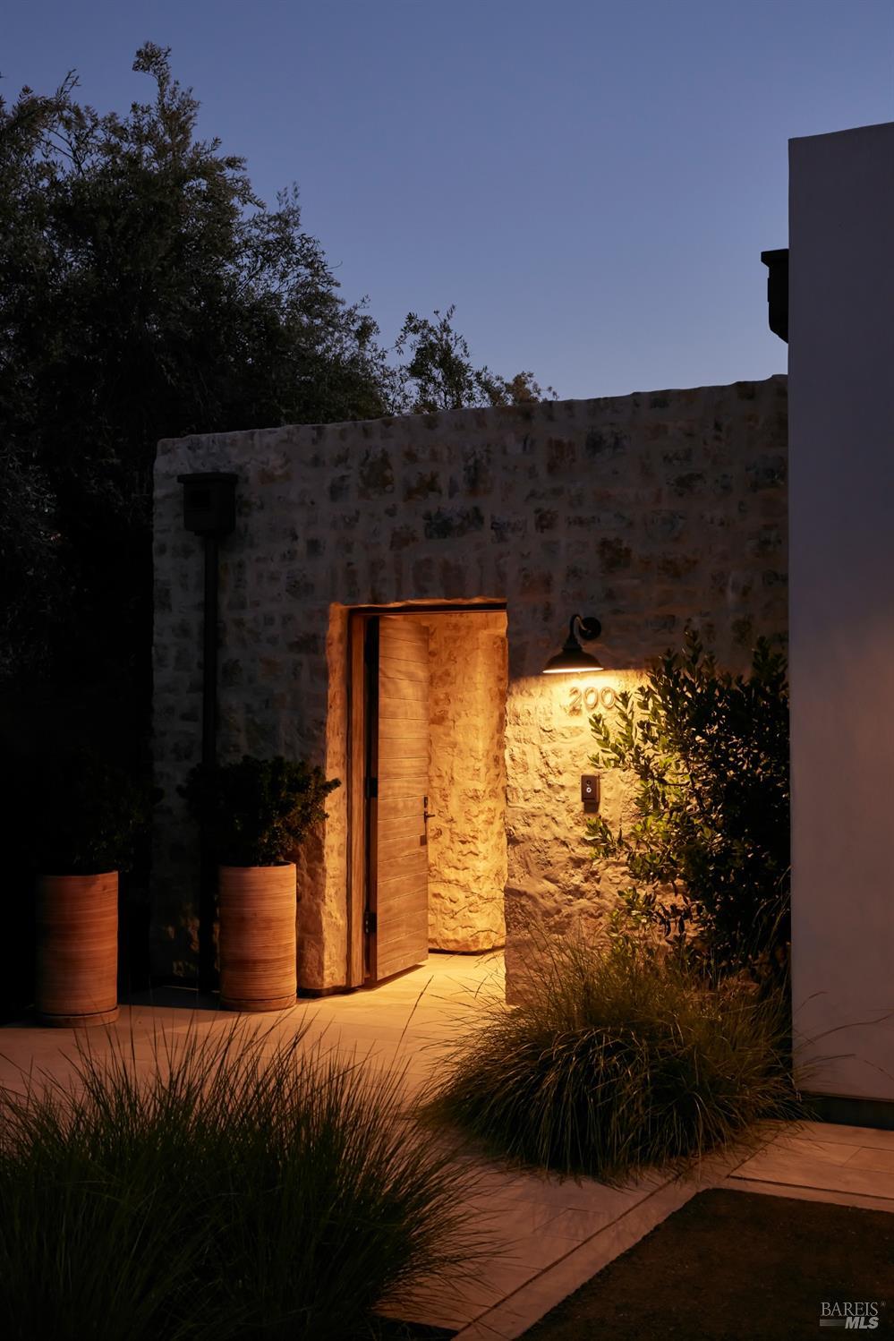 206 Auberge Path Unit: #11