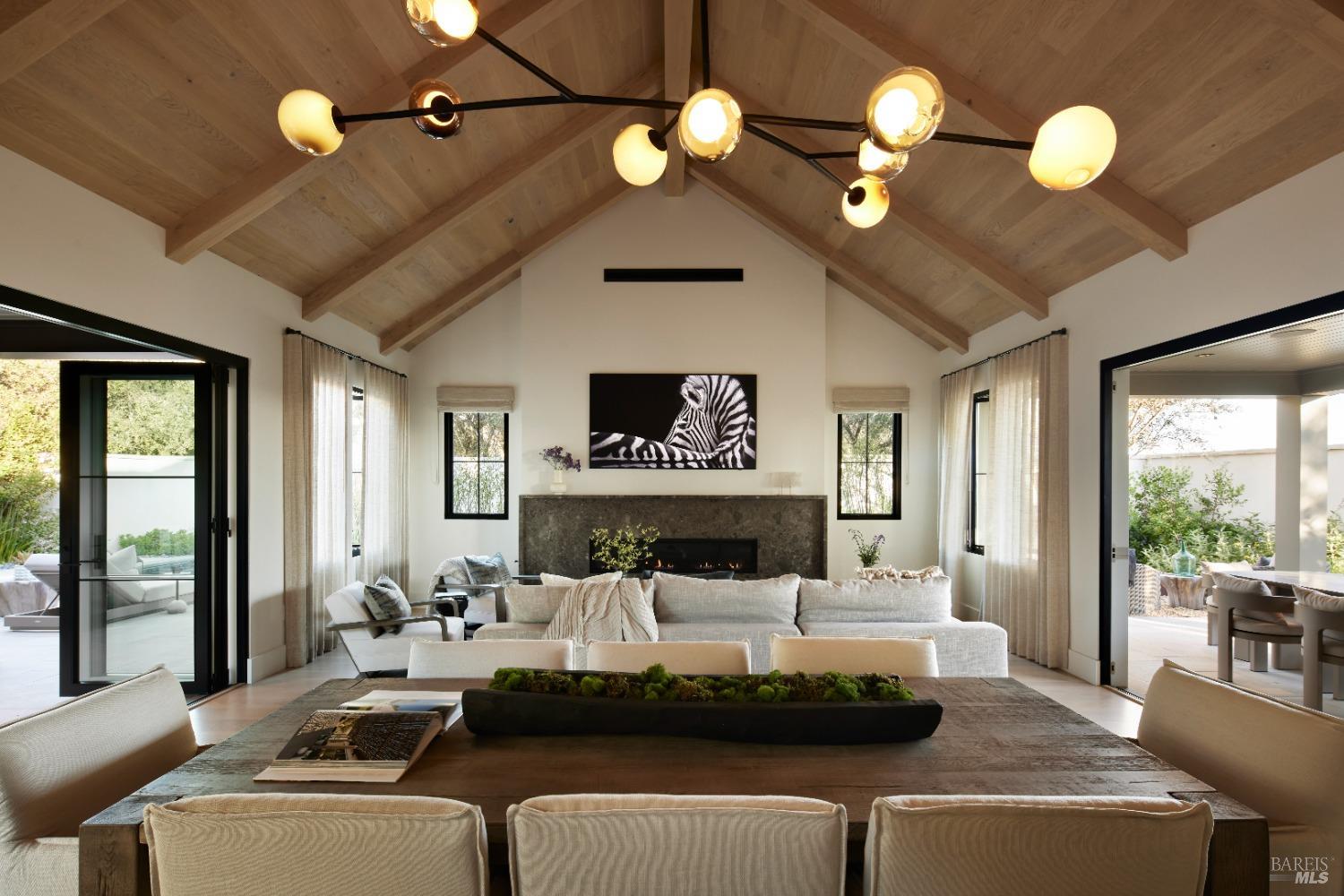 206 Auberge Path Unit: #11