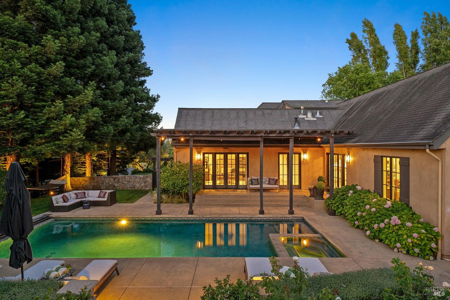 1297 Leaning Oak Drive