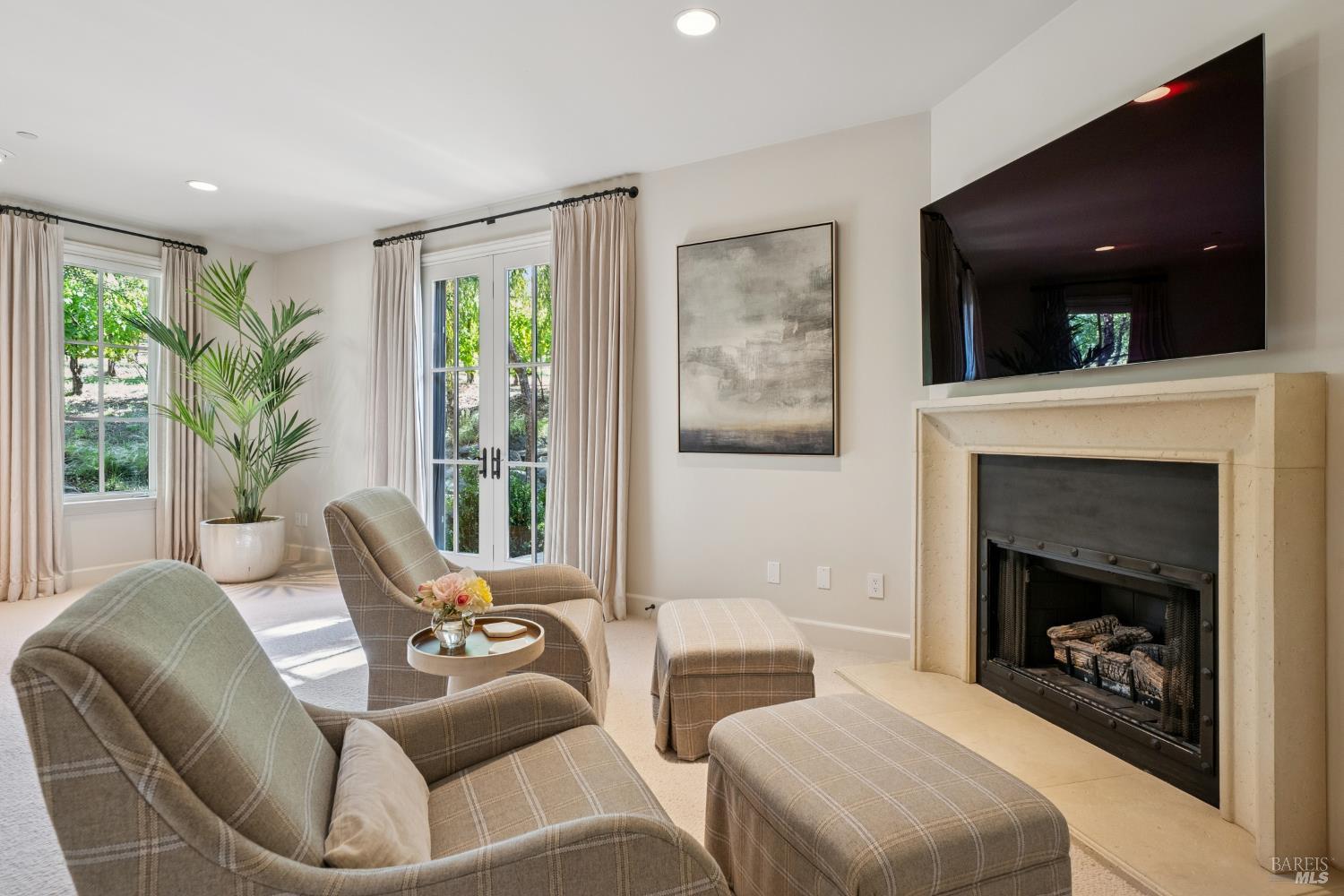 1297 Leaning Oak Drive
