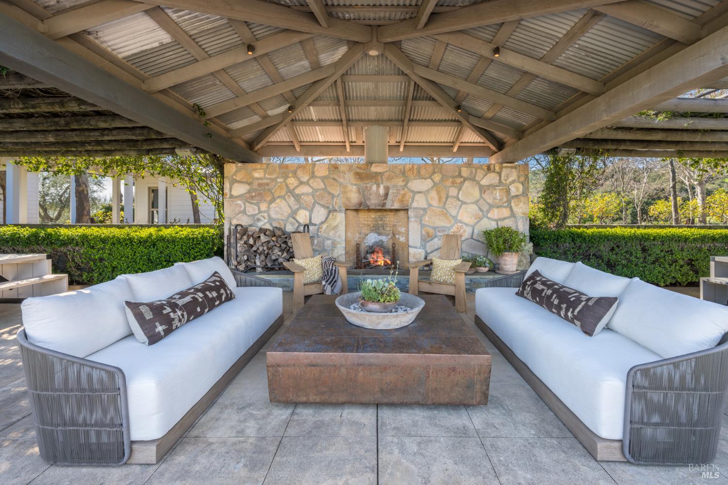 3075 Dry Creek Road