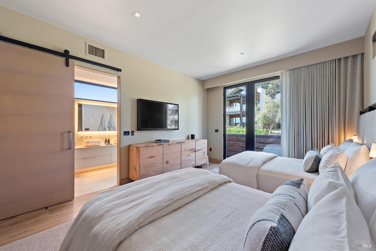 1401 Stanly Lane Unit: #1D