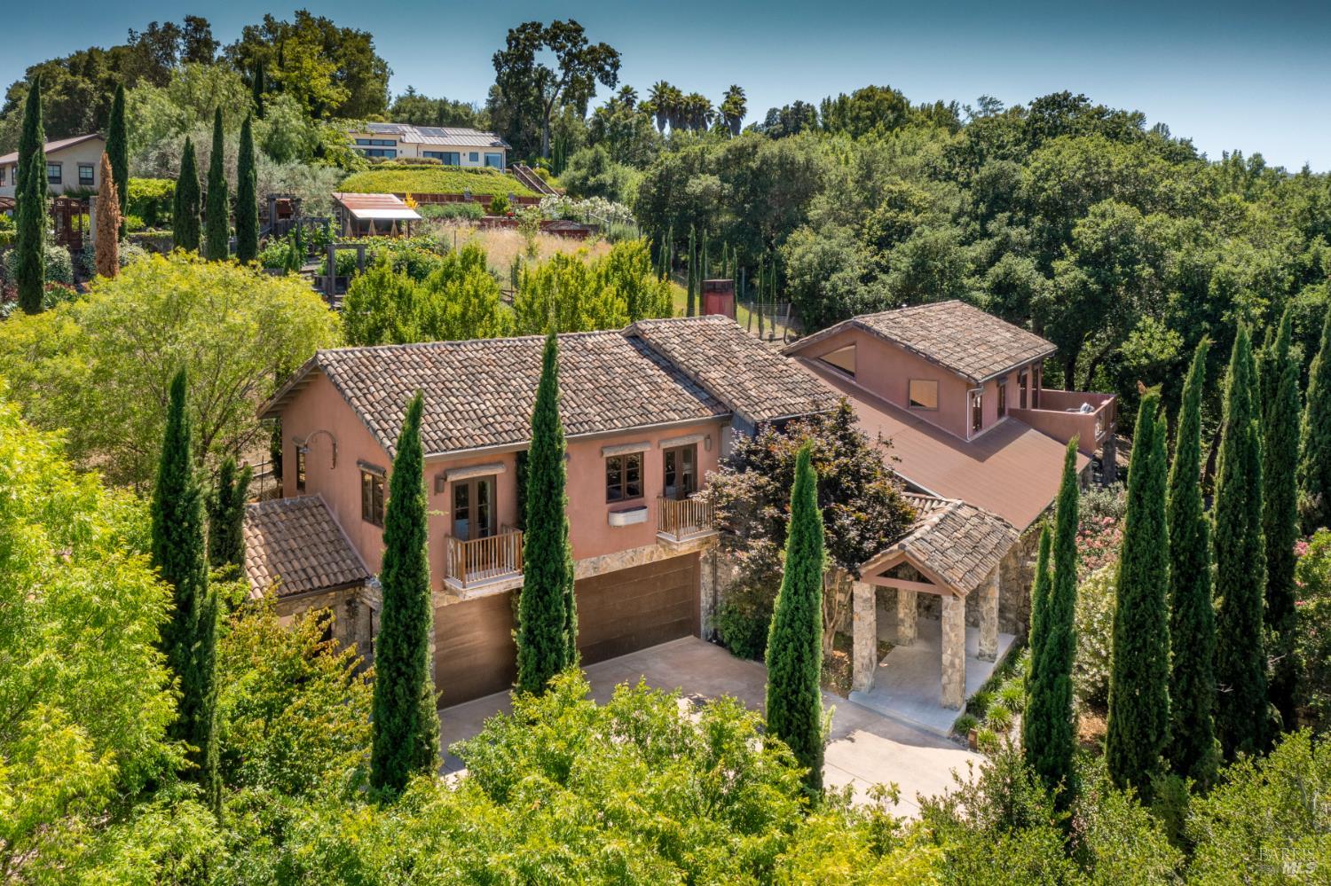 35 Forest Lane