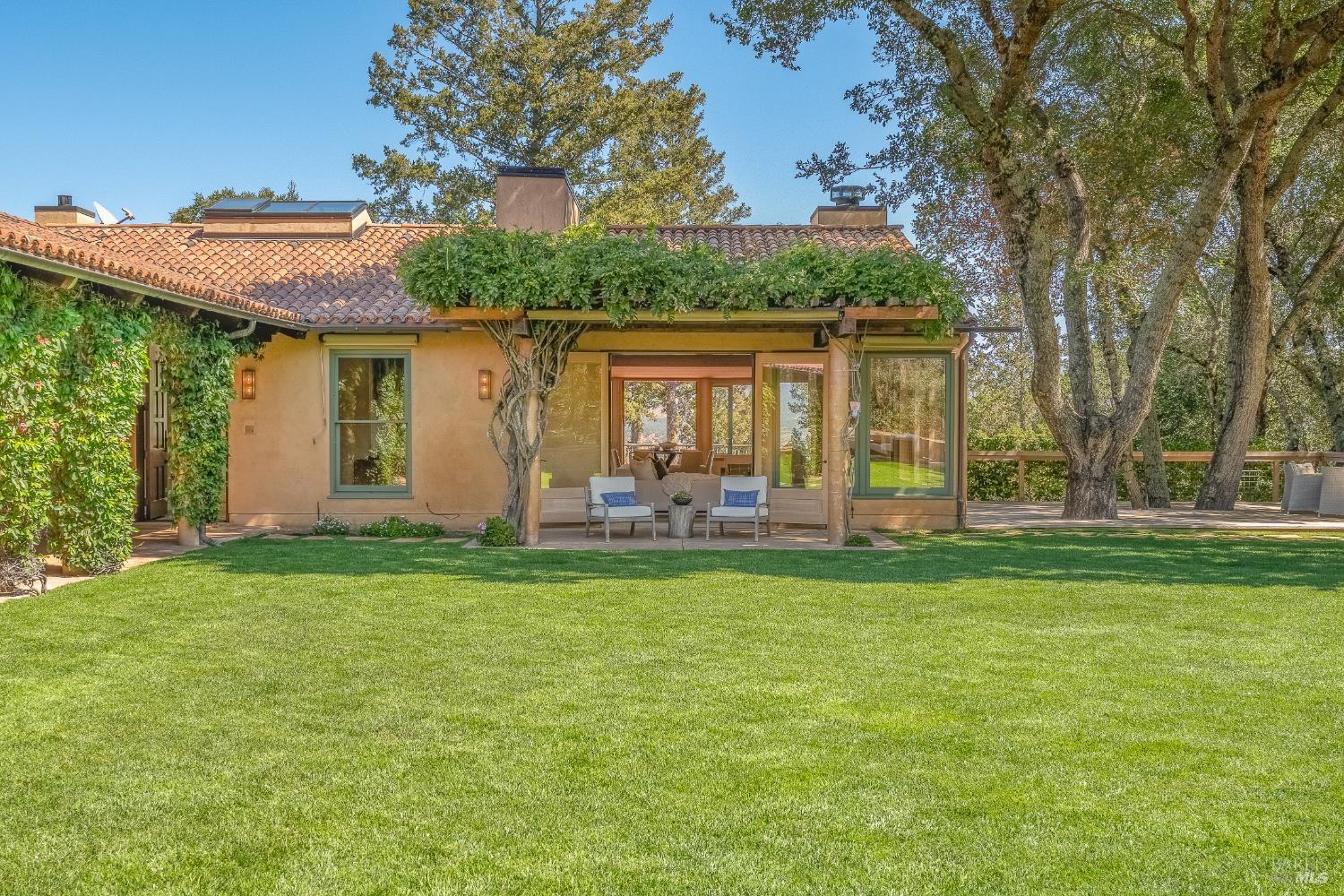 1700 Walnut Drive