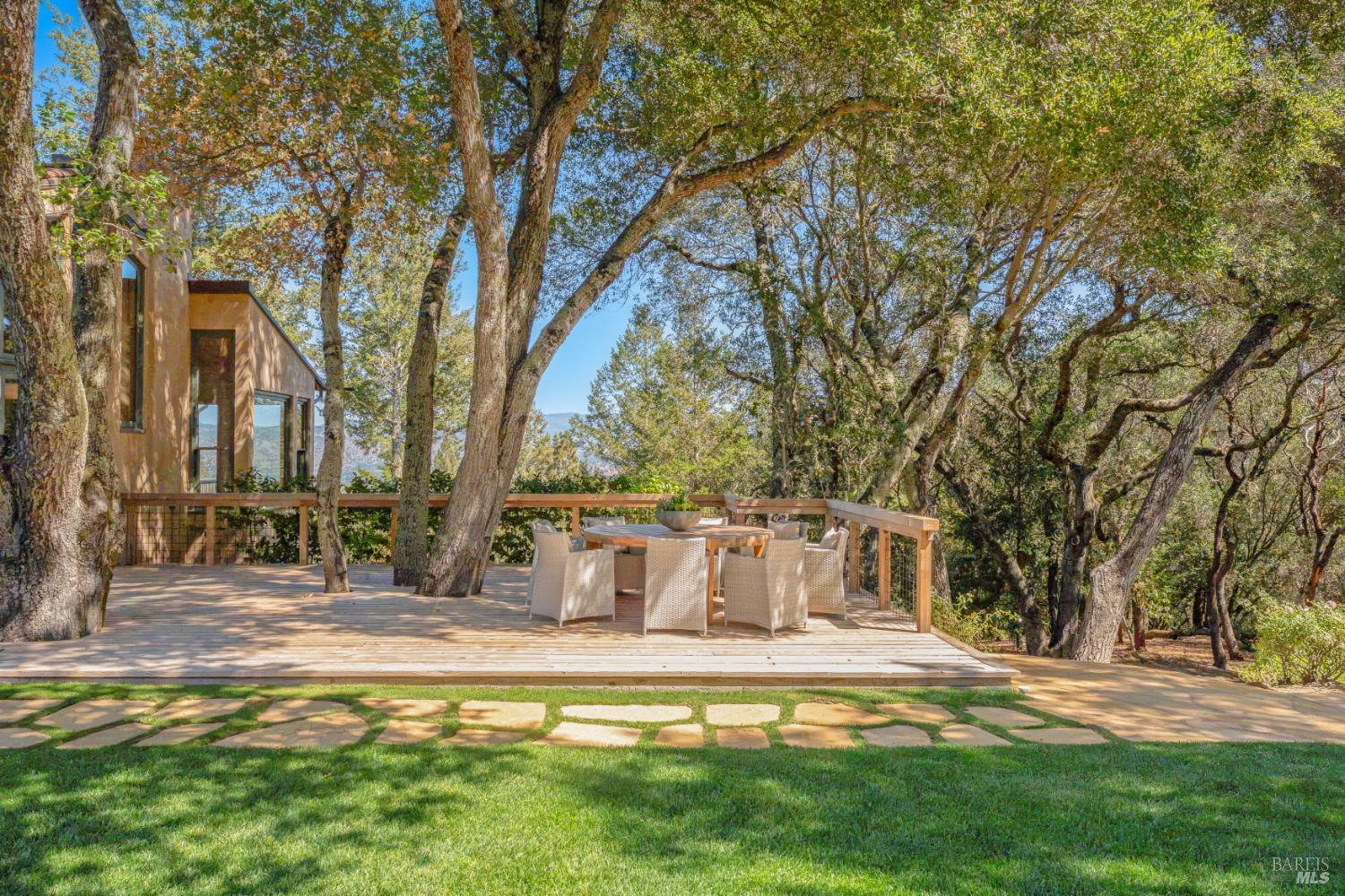 1700 Walnut Drive