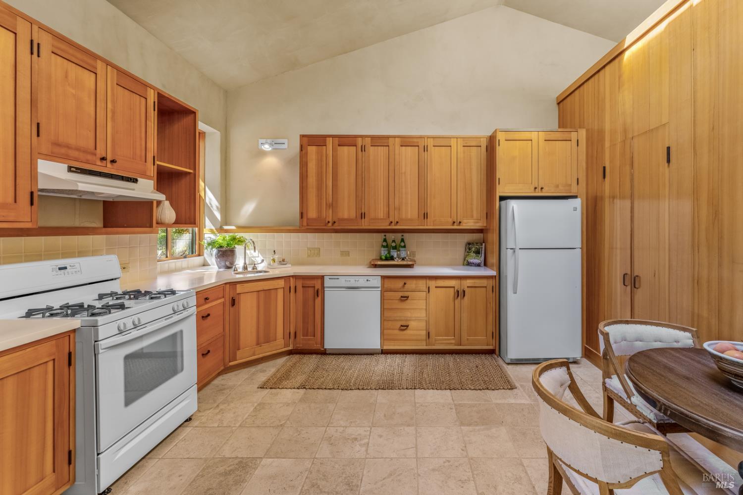 1700 Walnut Drive