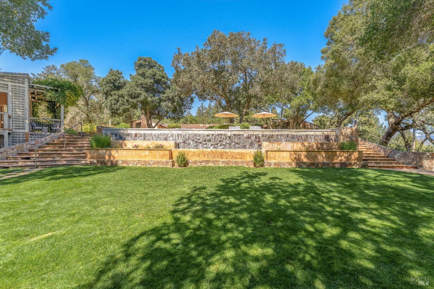 1700 Walnut Drive