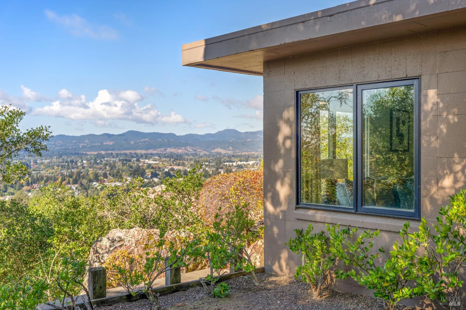600 Stonecrest Drive