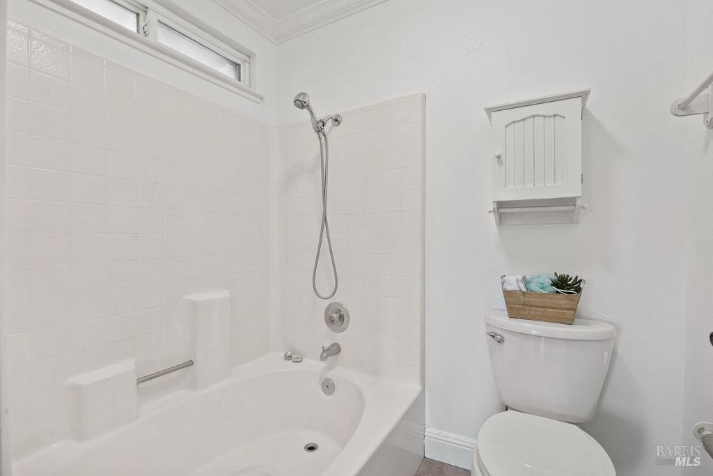 679 Vintage Court