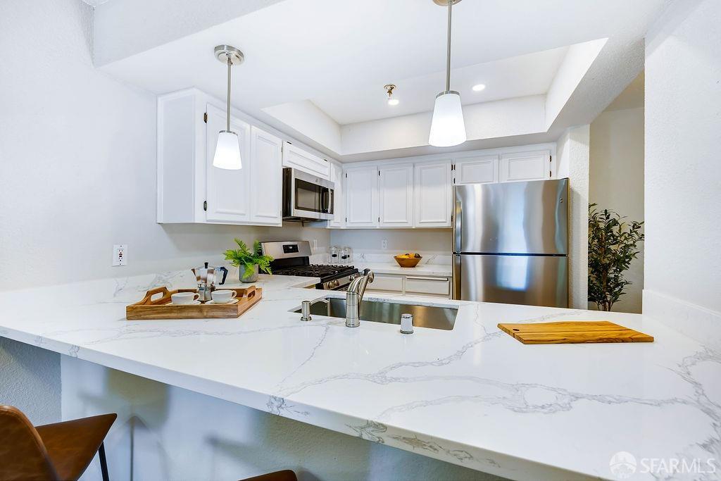 1396 El Camino Real # 107
