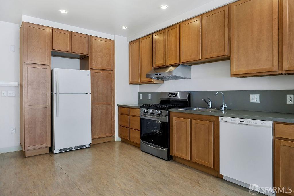1645 Pacific Avenue # 3A