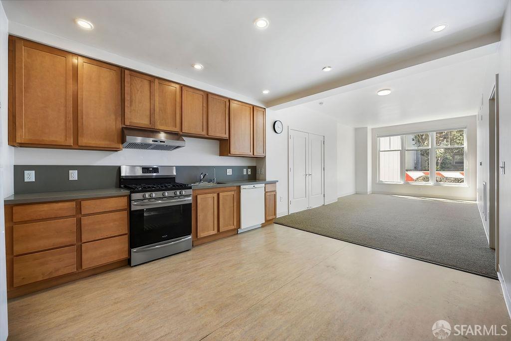 1645 Pacific Avenue # 3A
