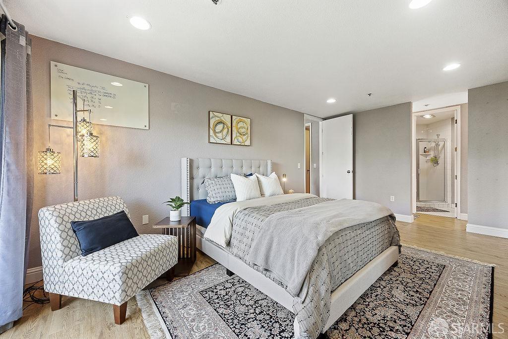1396 El Camino Real # 207