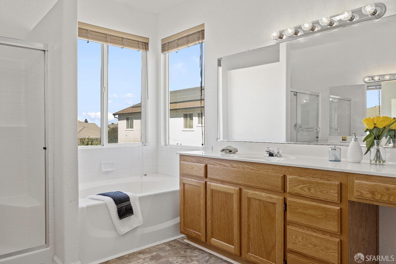 909 Promenade Drive