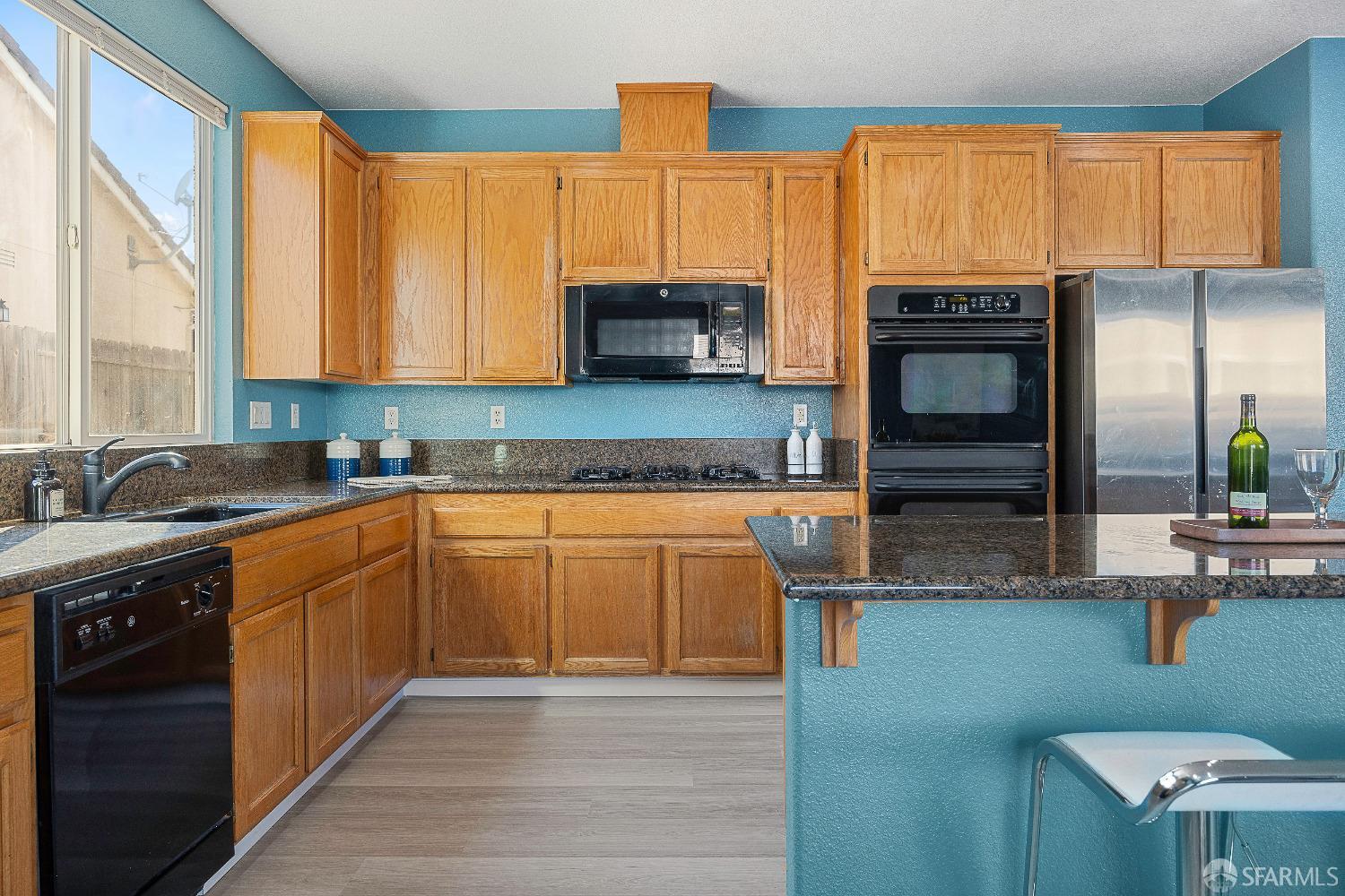 909 Promenade Drive