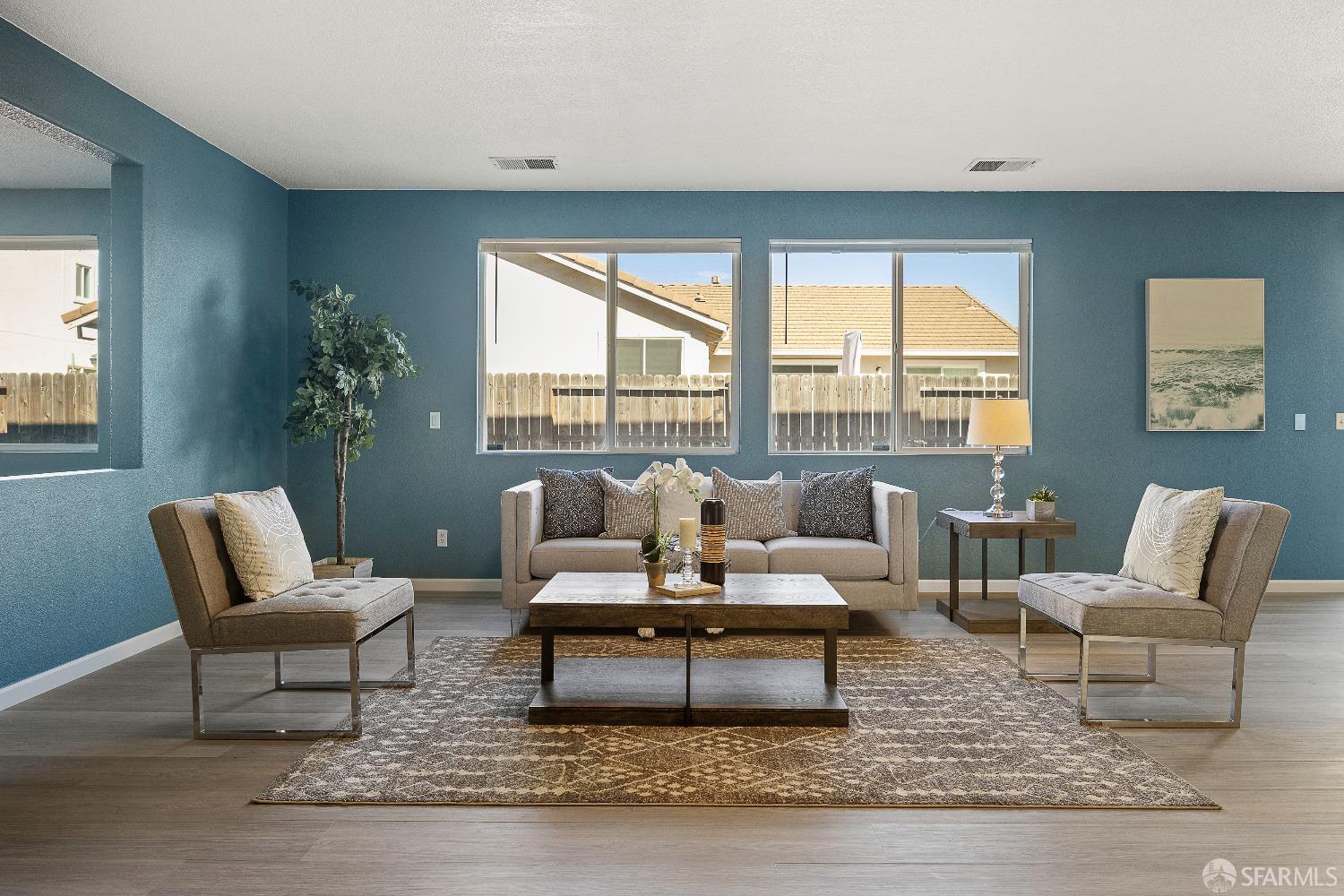 909 Promenade Drive