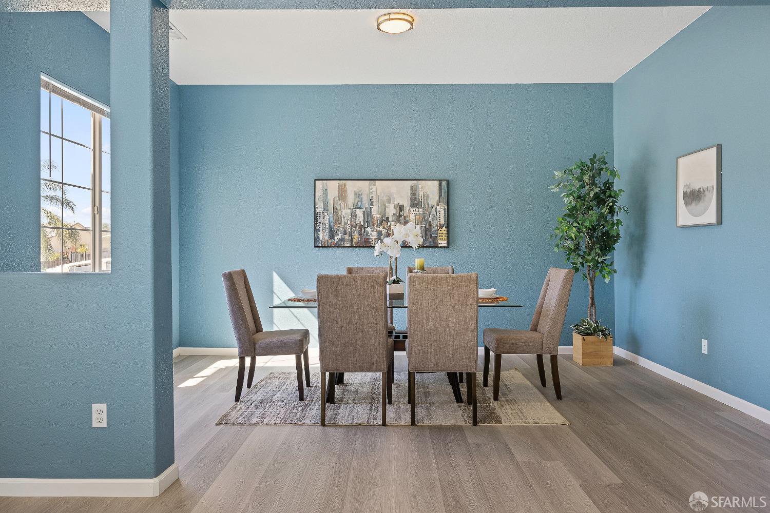 909 Promenade Drive
