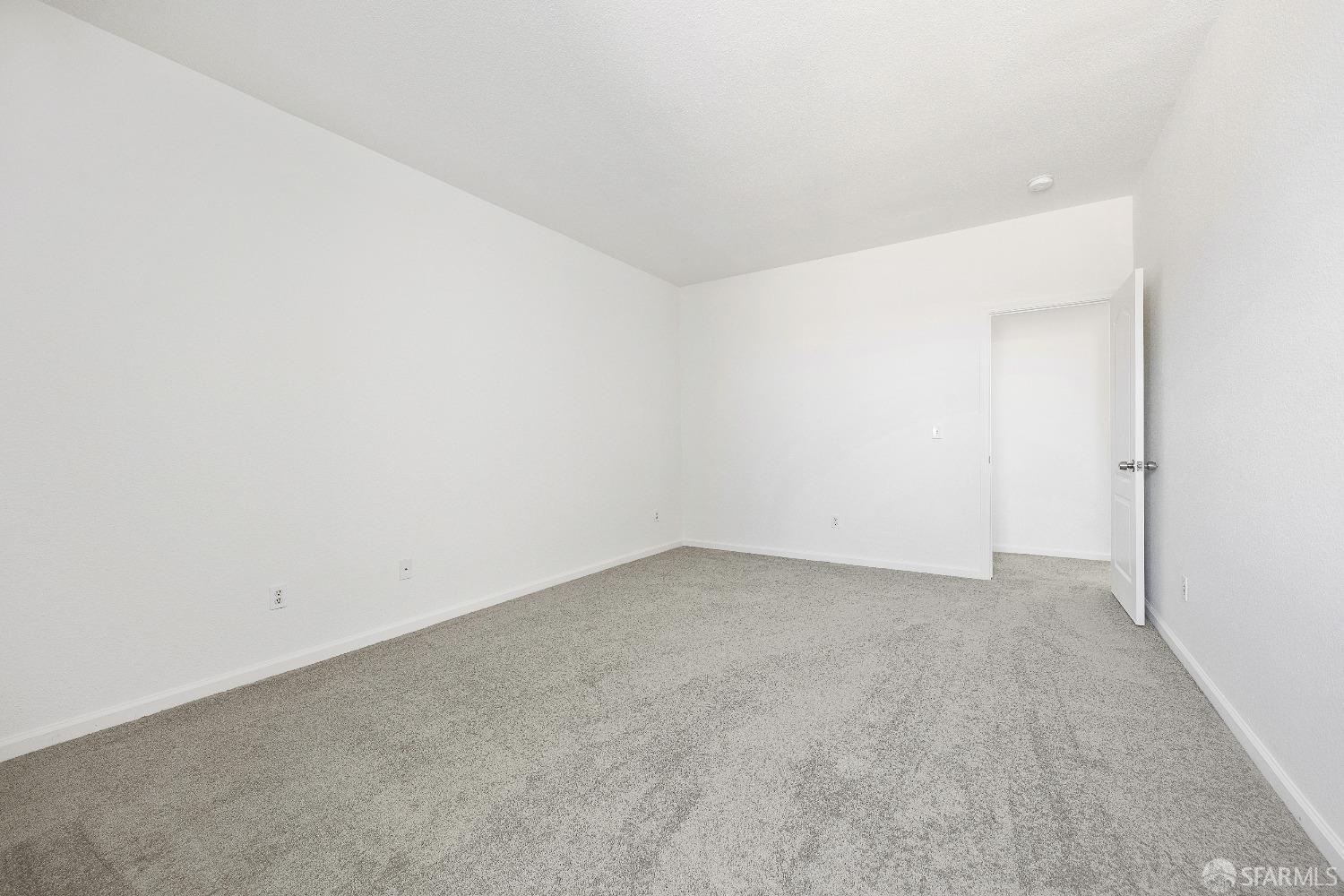 909 Promenade Drive