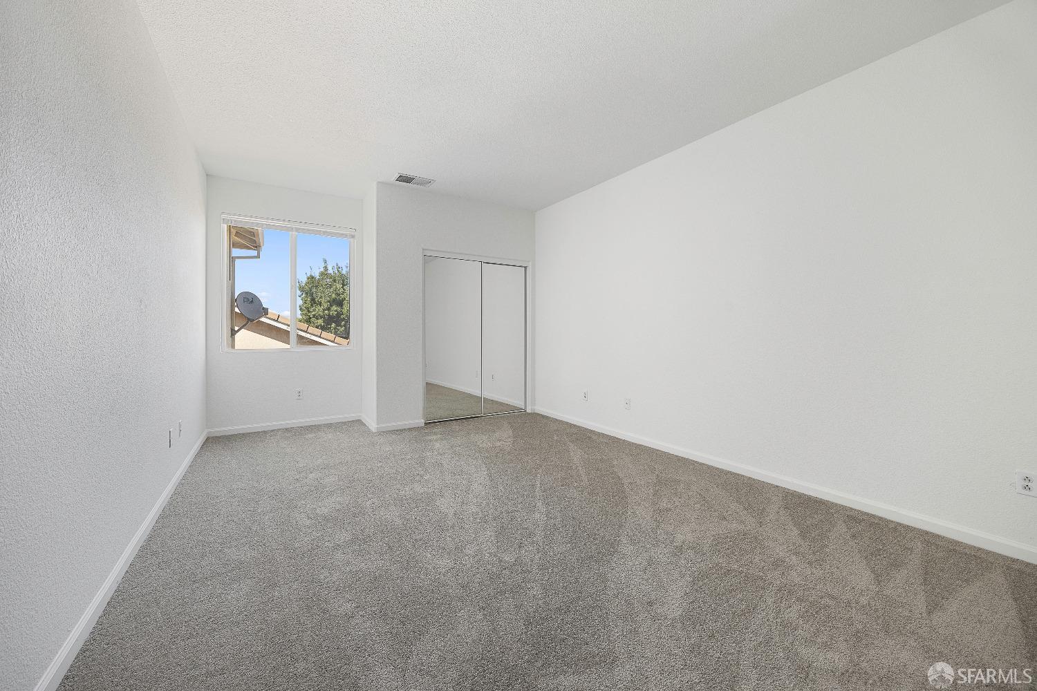 909 Promenade Drive