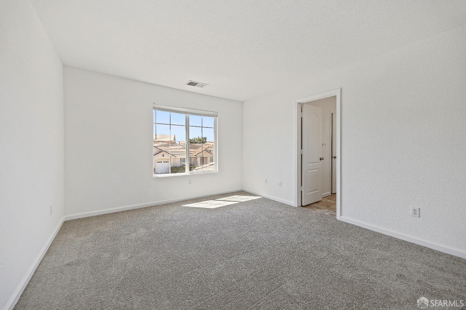 909 Promenade Drive