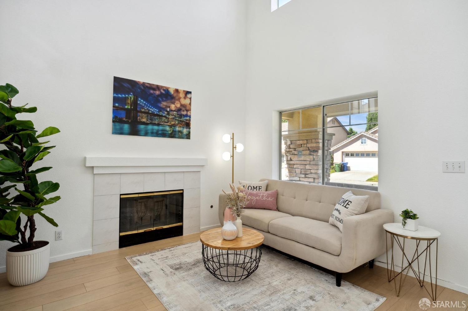 38795 Litchfield Circle
