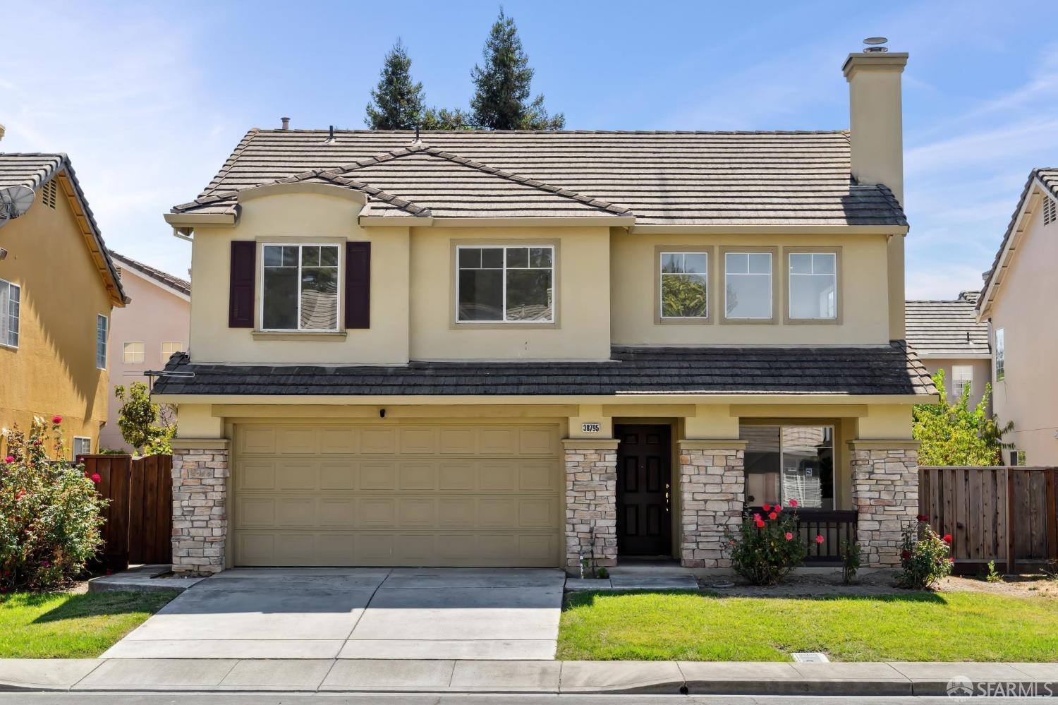 38795 Litchfield Circle