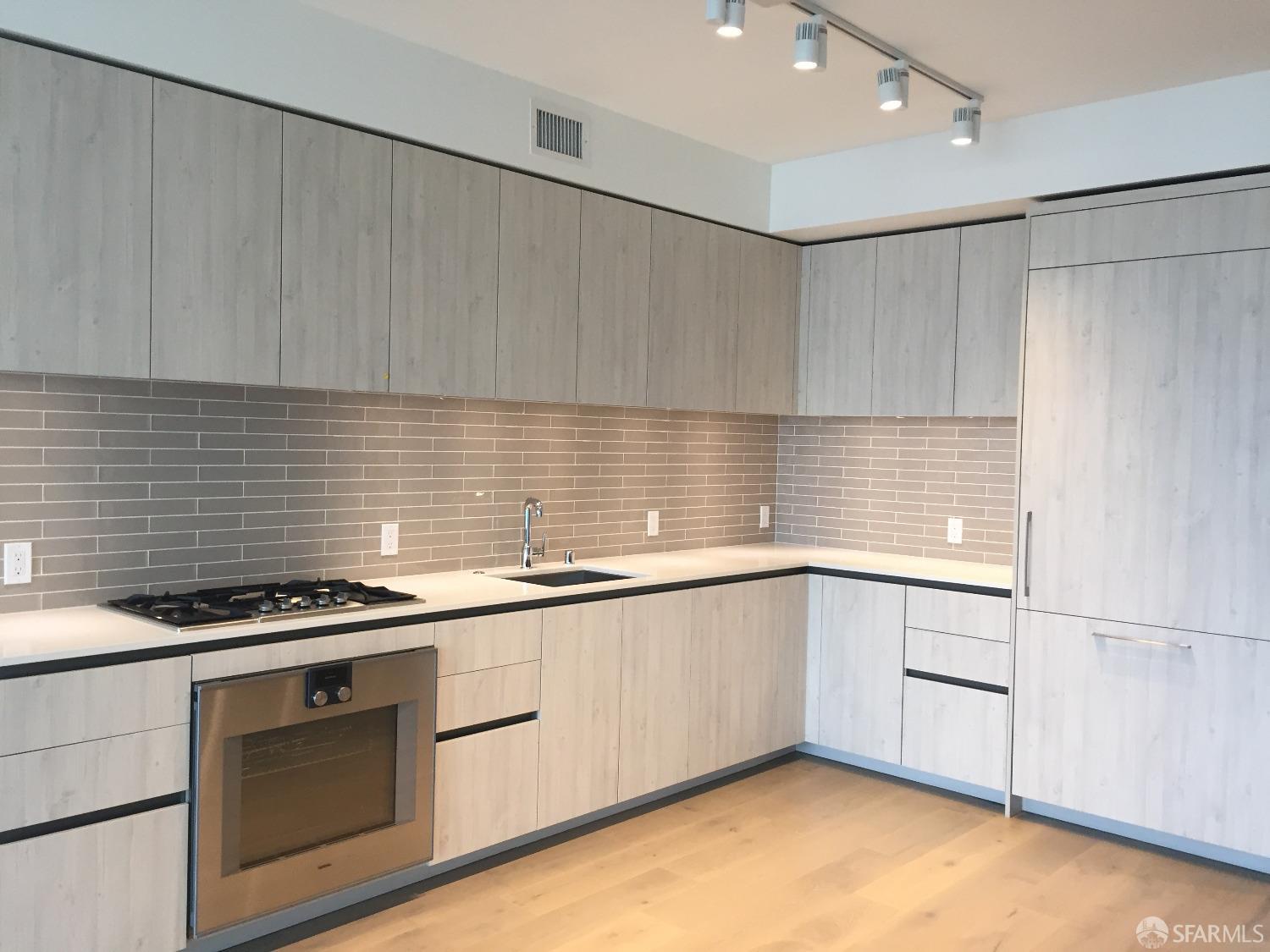 1000 3rd Street # 705