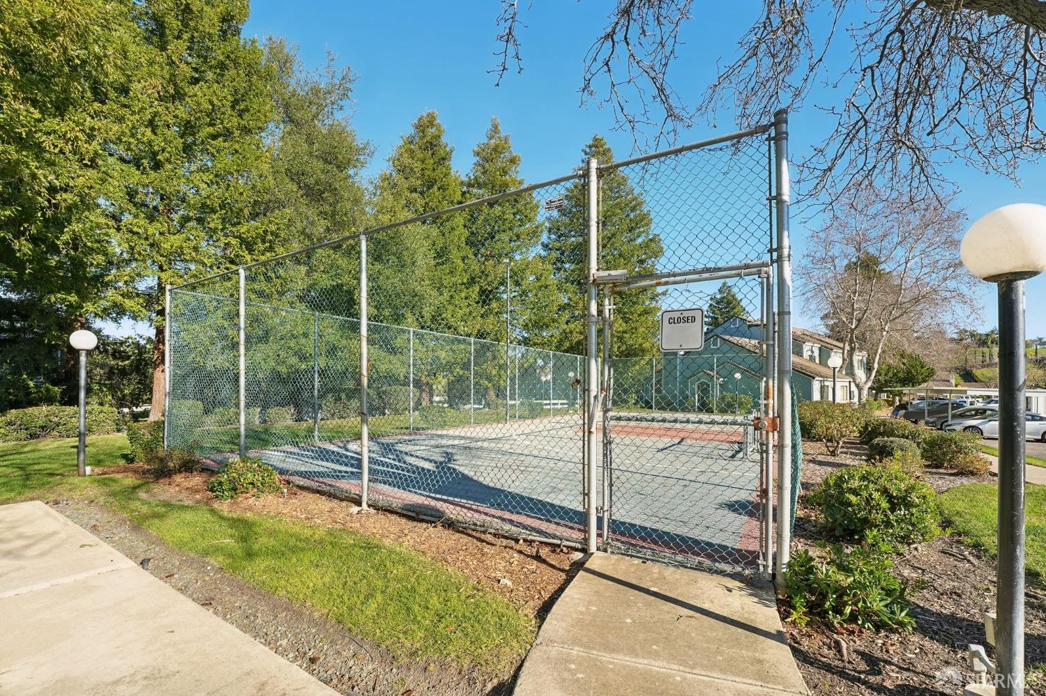2934 Winding Lane