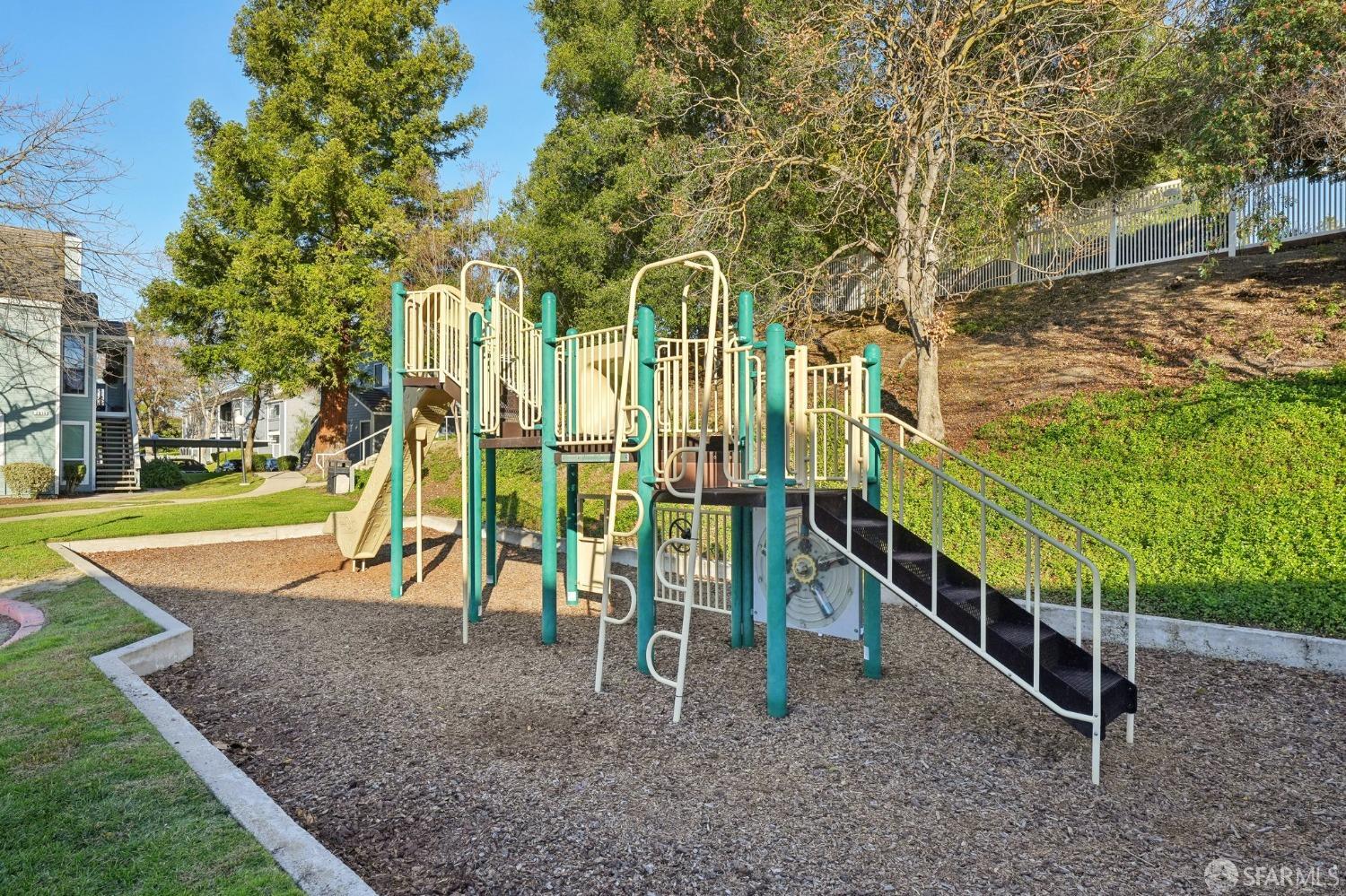 2934 Winding Lane