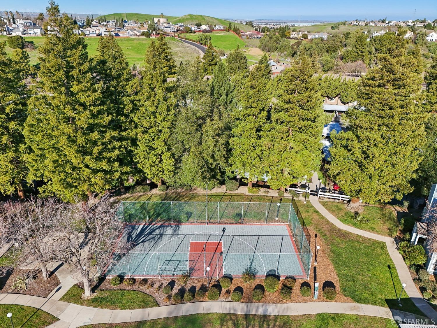 2934 Winding Lane