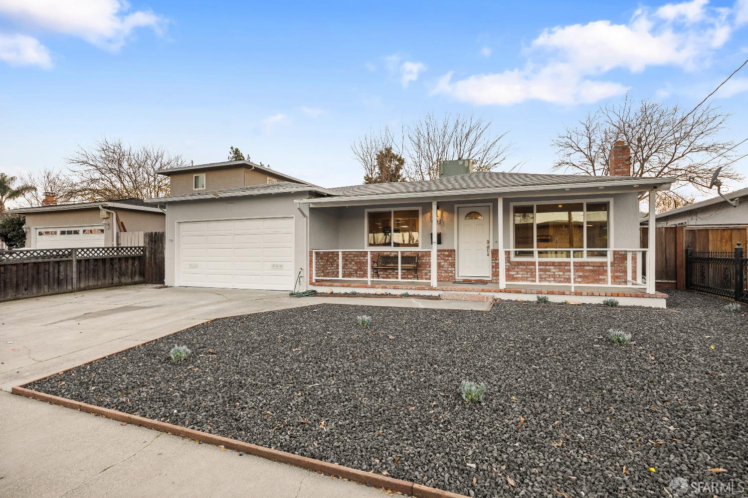 266 Yosemite Drive