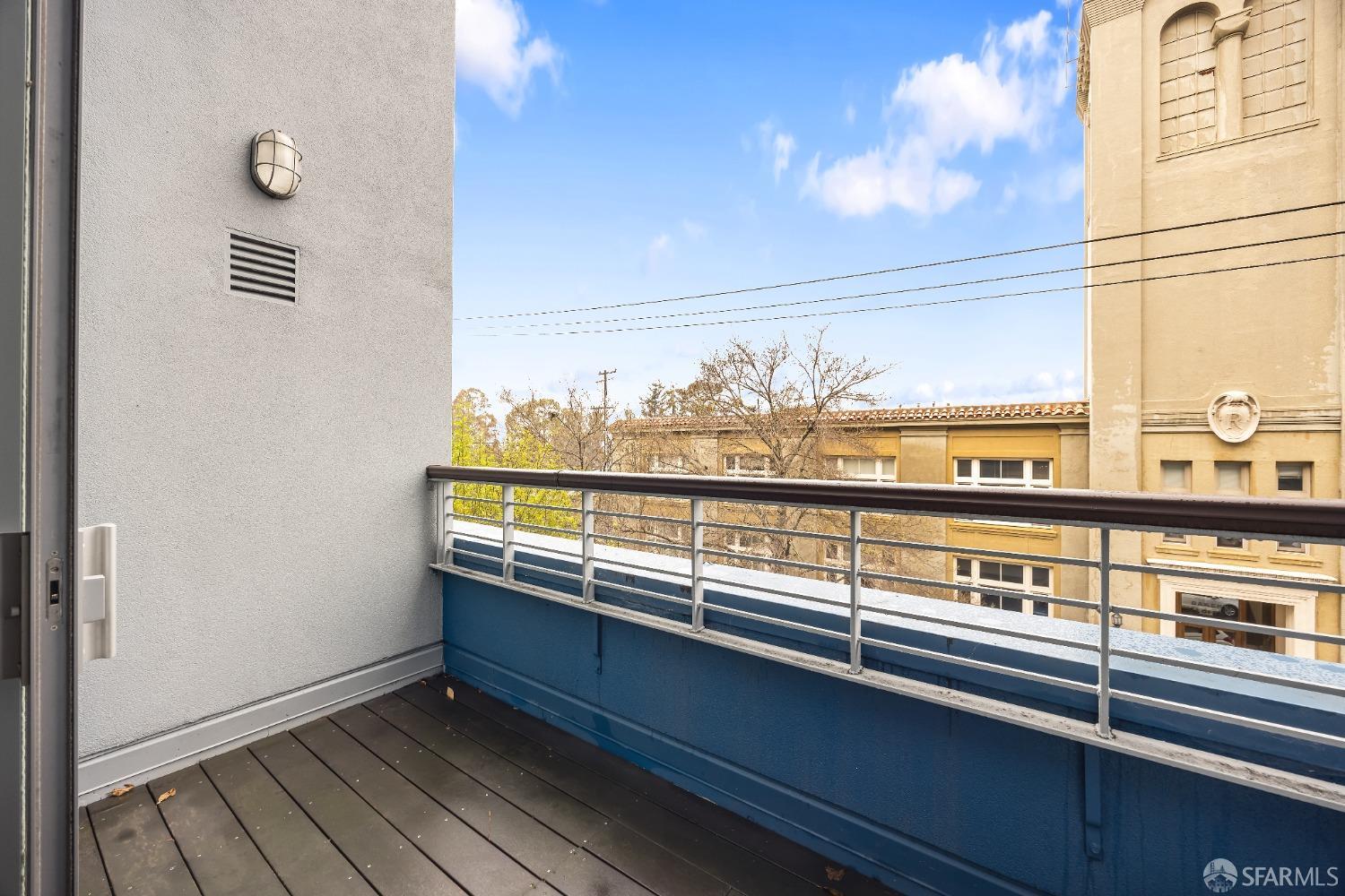 1001 46 Street # 323