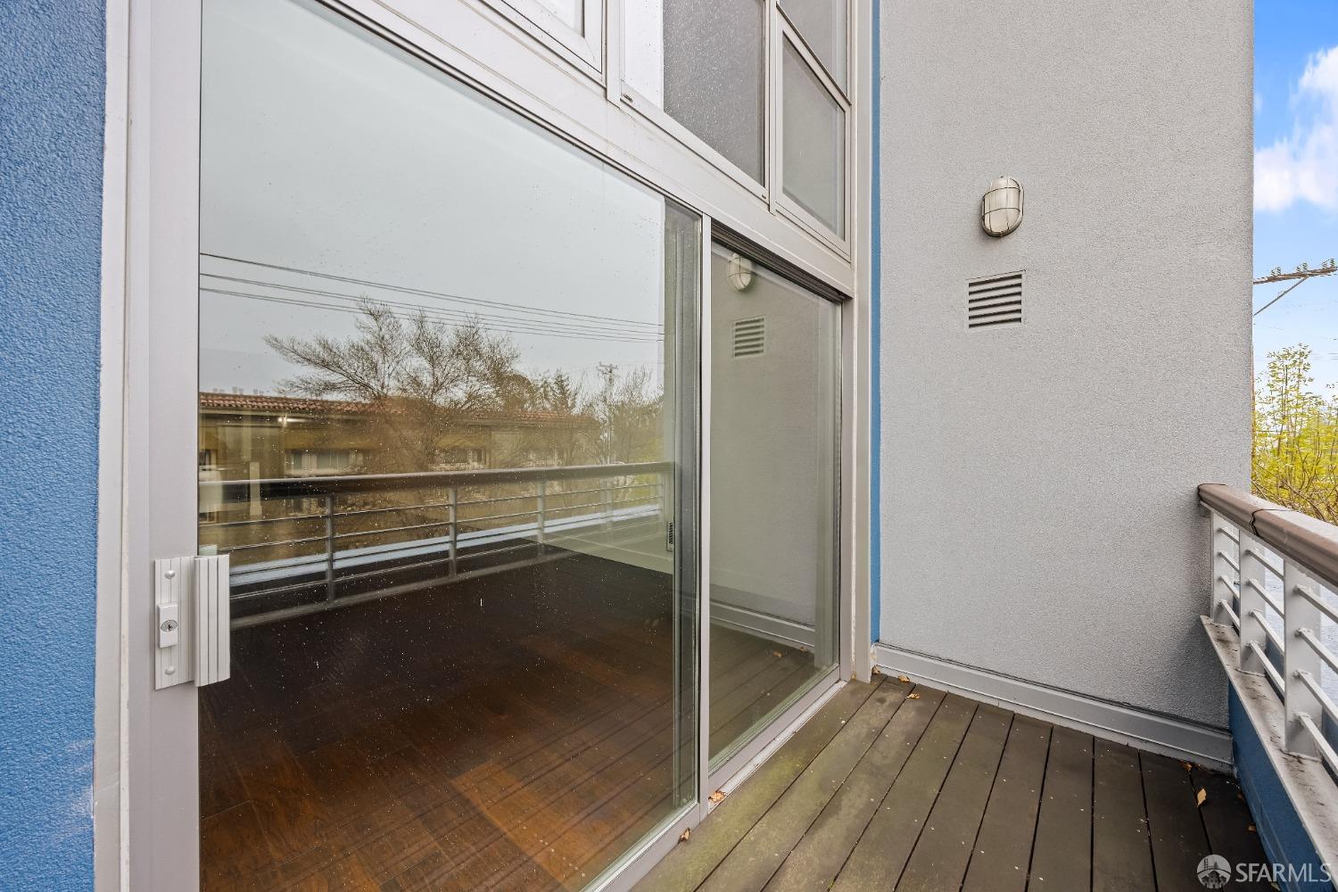 1001 46 Street # 323