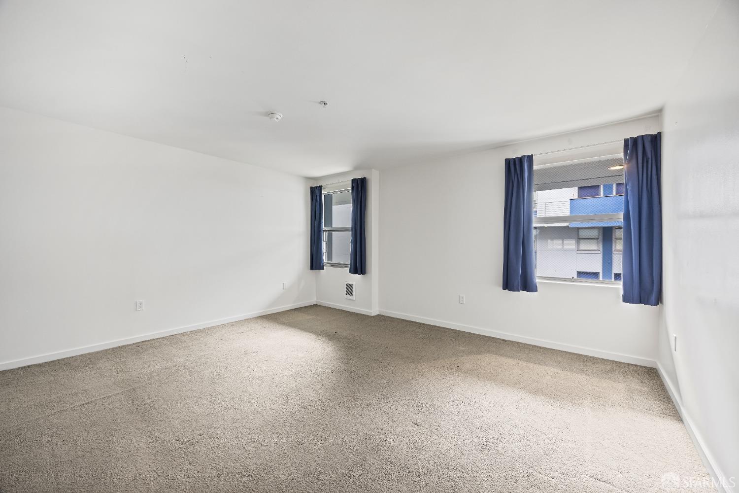 1001 46 Street # 323