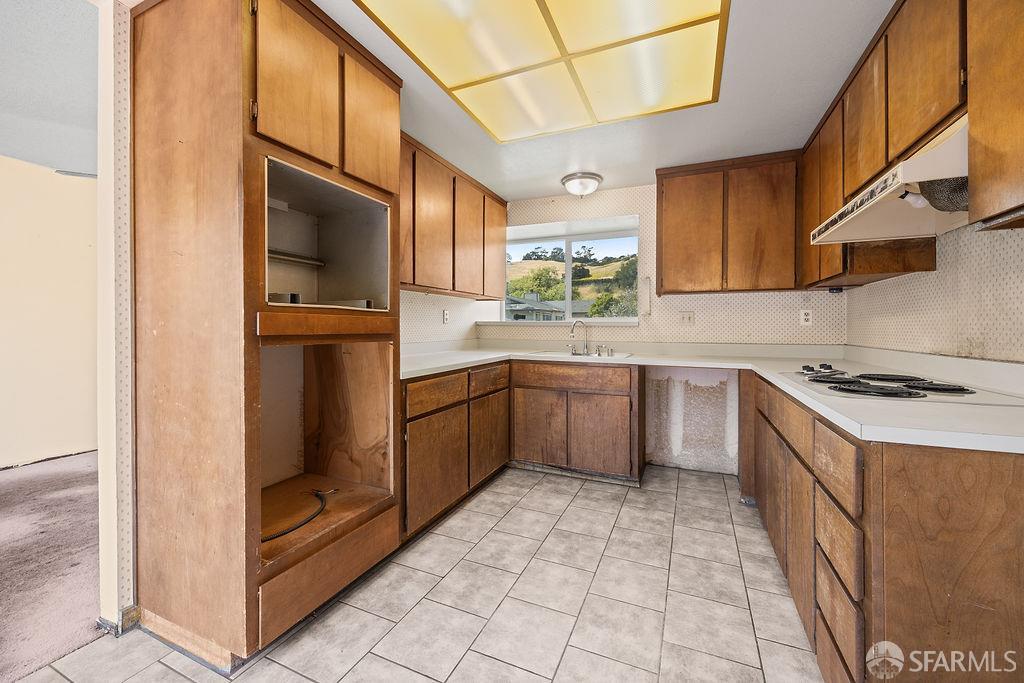 2030 Sarah Drive