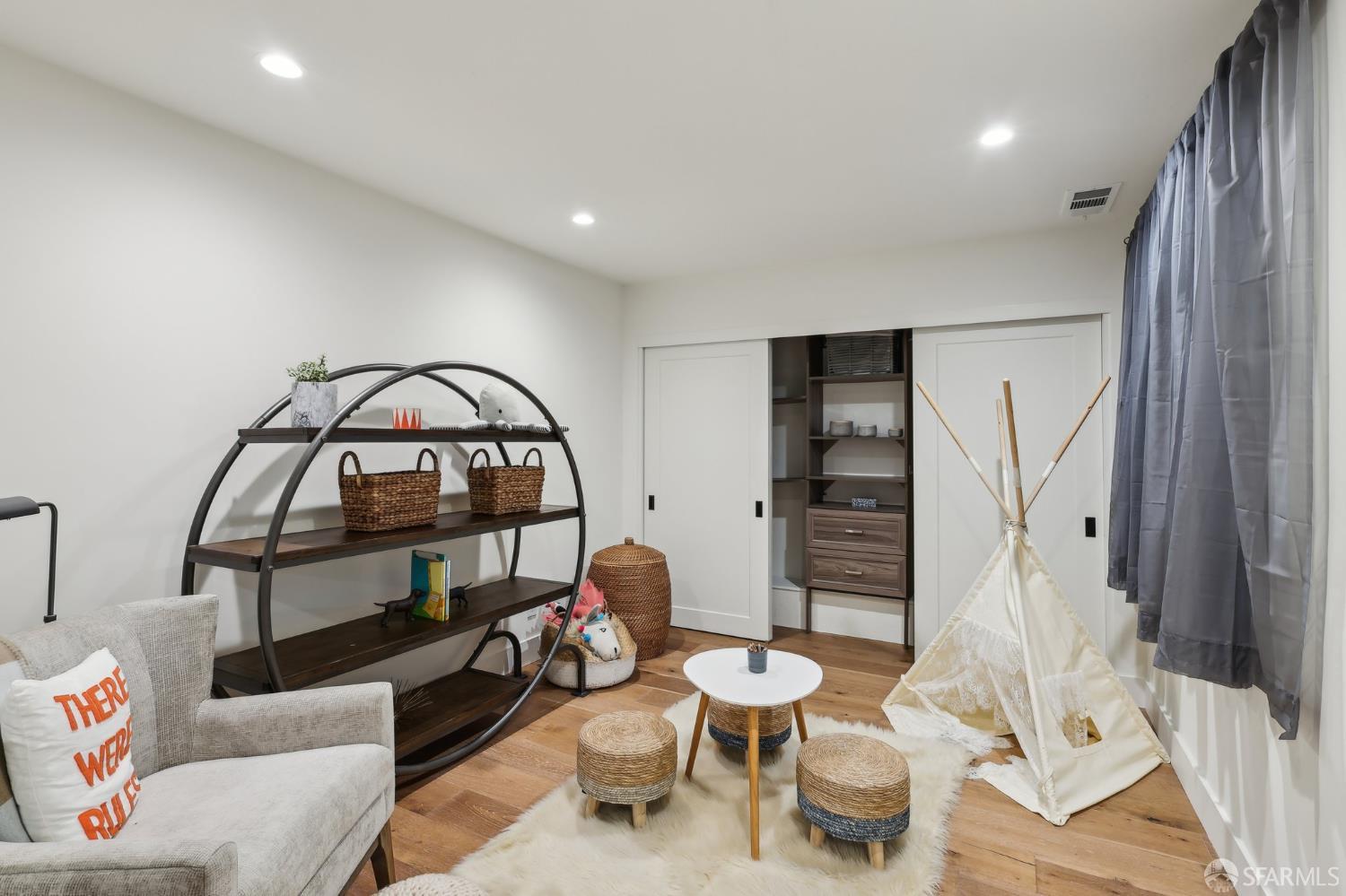2031 Buena Vista Drive