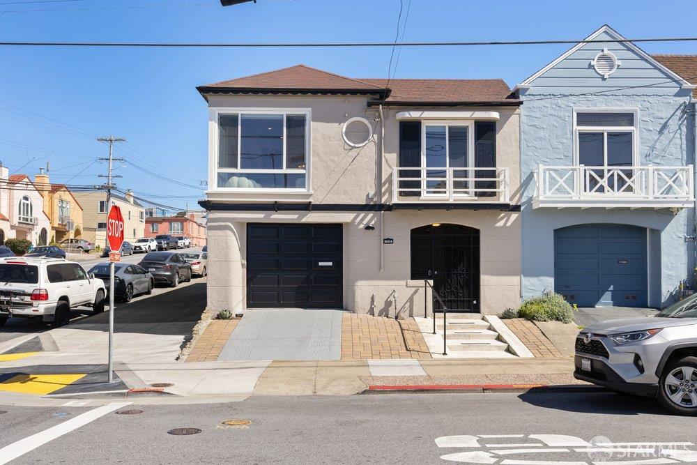 1500 41st Avenue