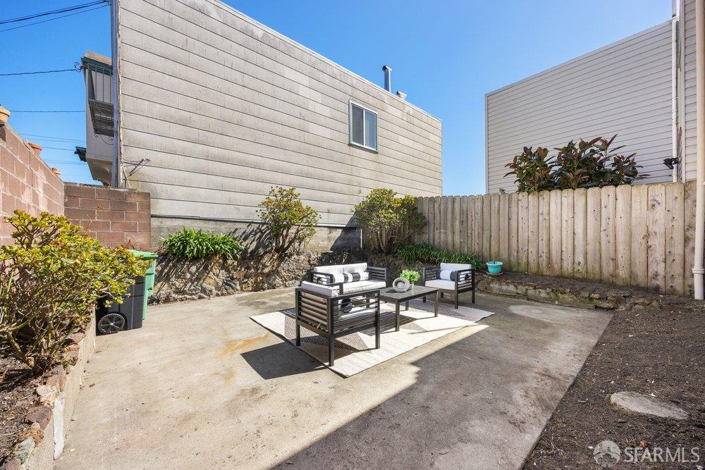 1500 41st Avenue