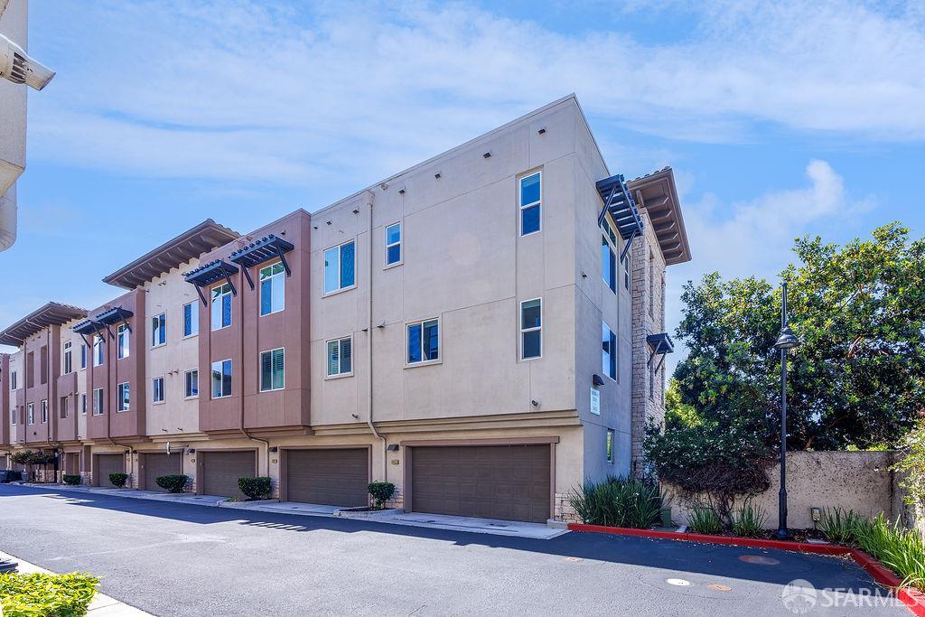 5453 Iron Horse Parkway
