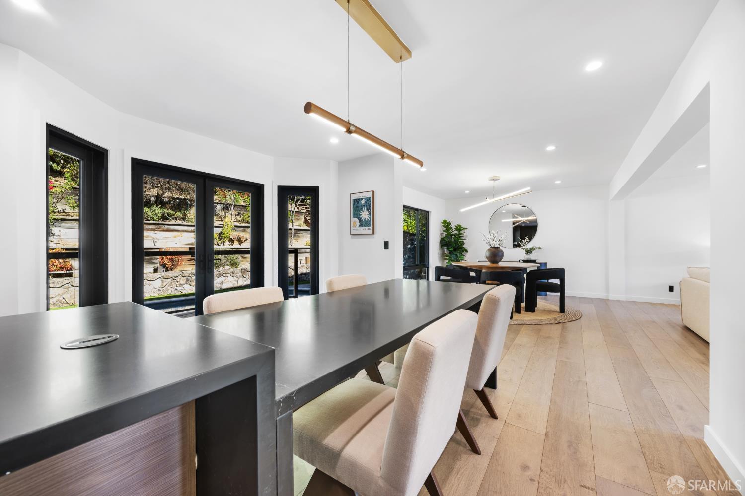 4859 Beacon Hill Drive