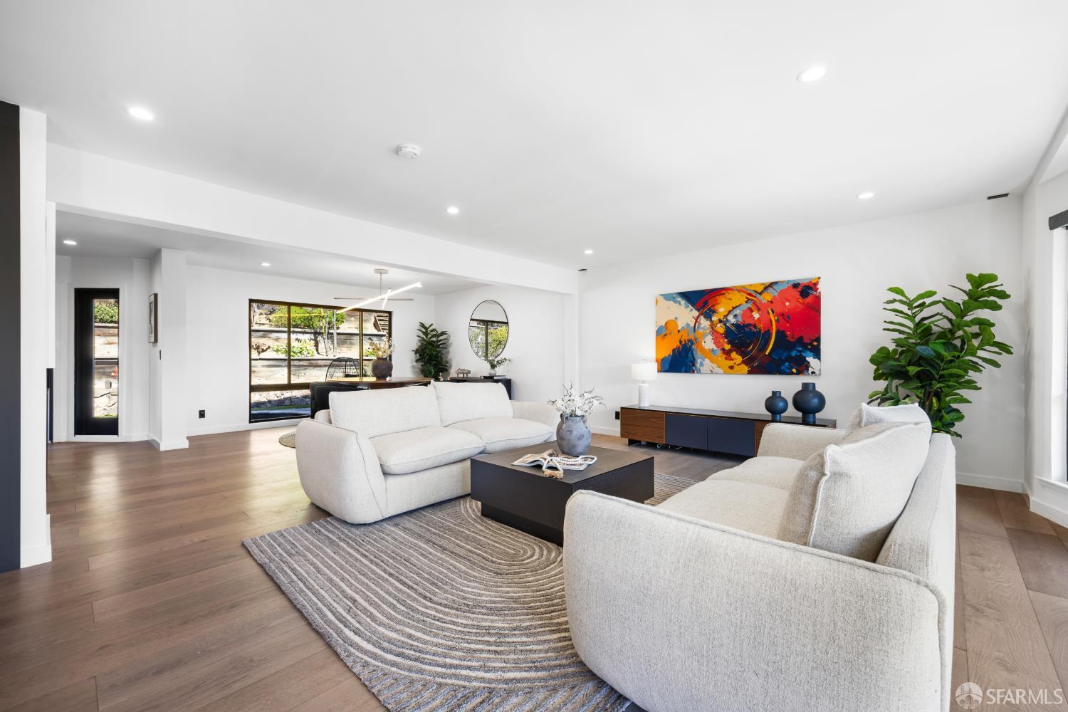 4859 Beacon Hill Drive