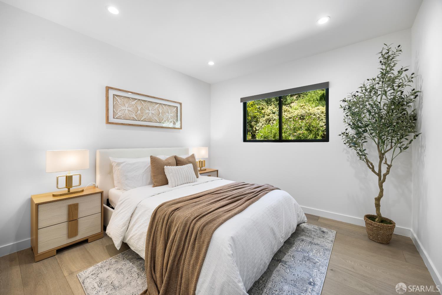 4859 Beacon Hill Drive