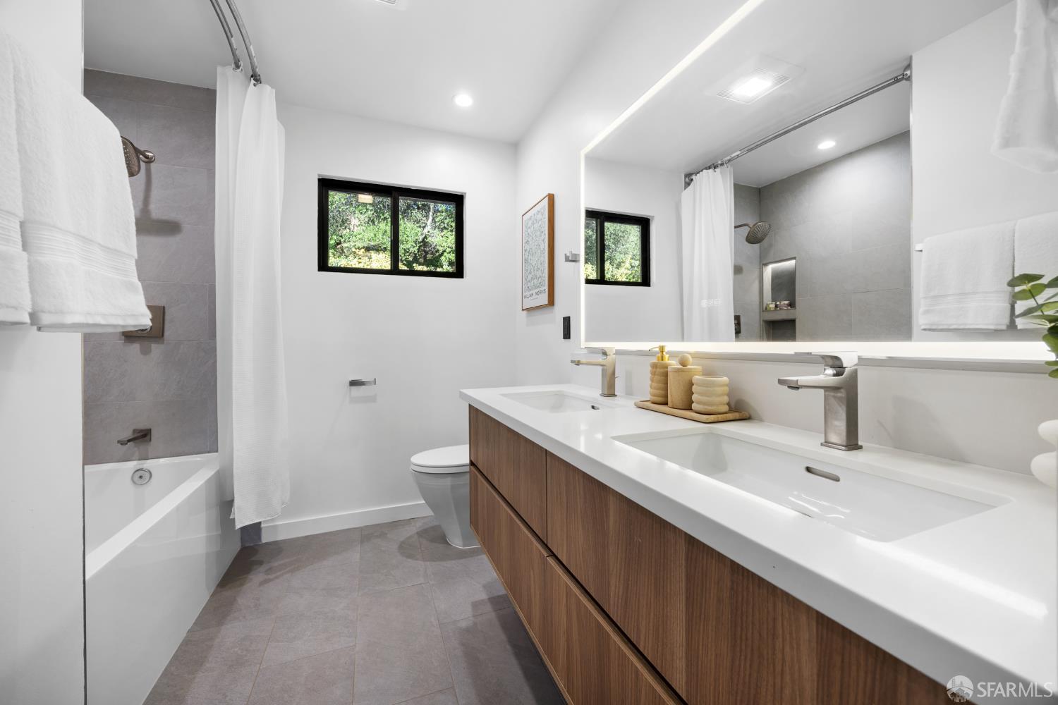 4859 Beacon Hill Drive